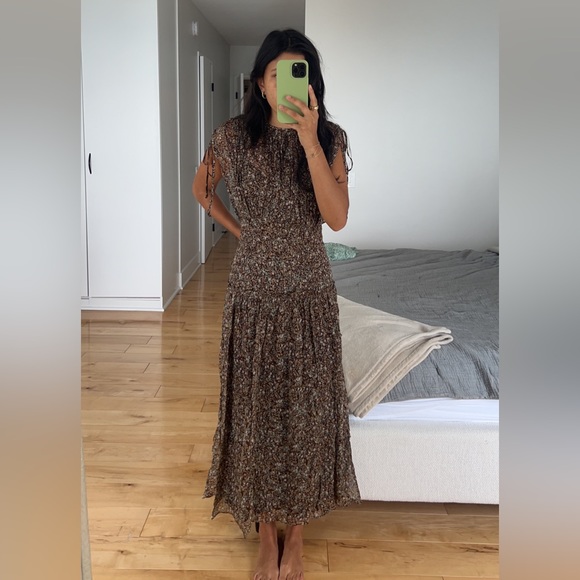 COPY - NWT Shona Joy Adeline Short Sleeve Ruched Midi Dress - Picture 3 of 4